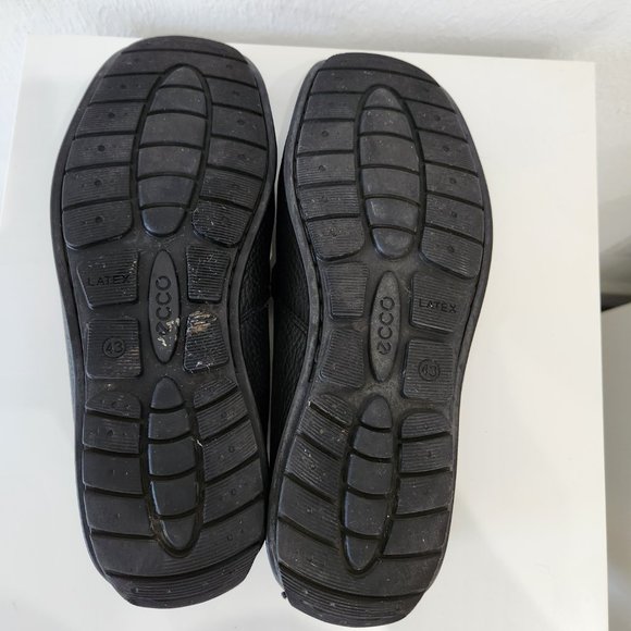 ecco Pebbled Leather Slip On Loafers main image 10